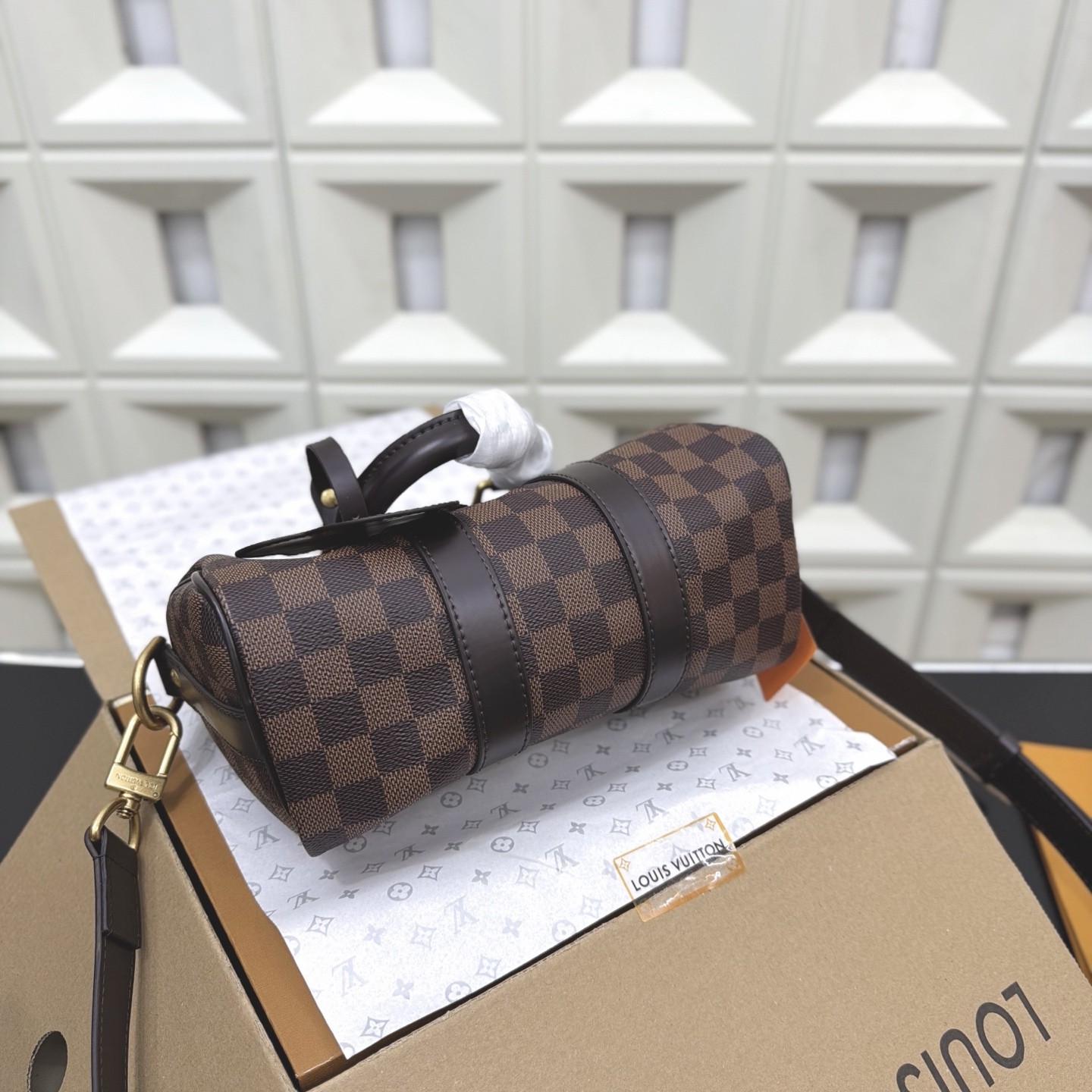 （Louis Vuitton）Damier Ebene