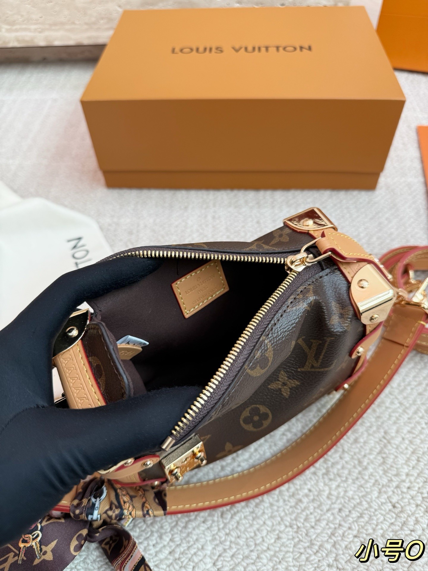 （Louis Vuitton） Side Trunk PM