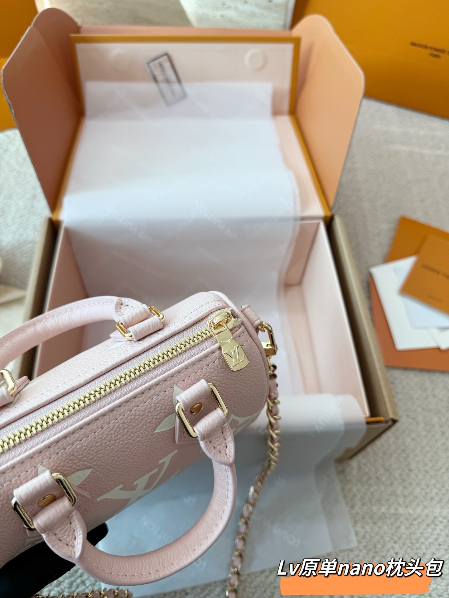 （Louis Vuitton）Nano Speedy