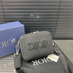 Sac à bandoulière pour homme Dior