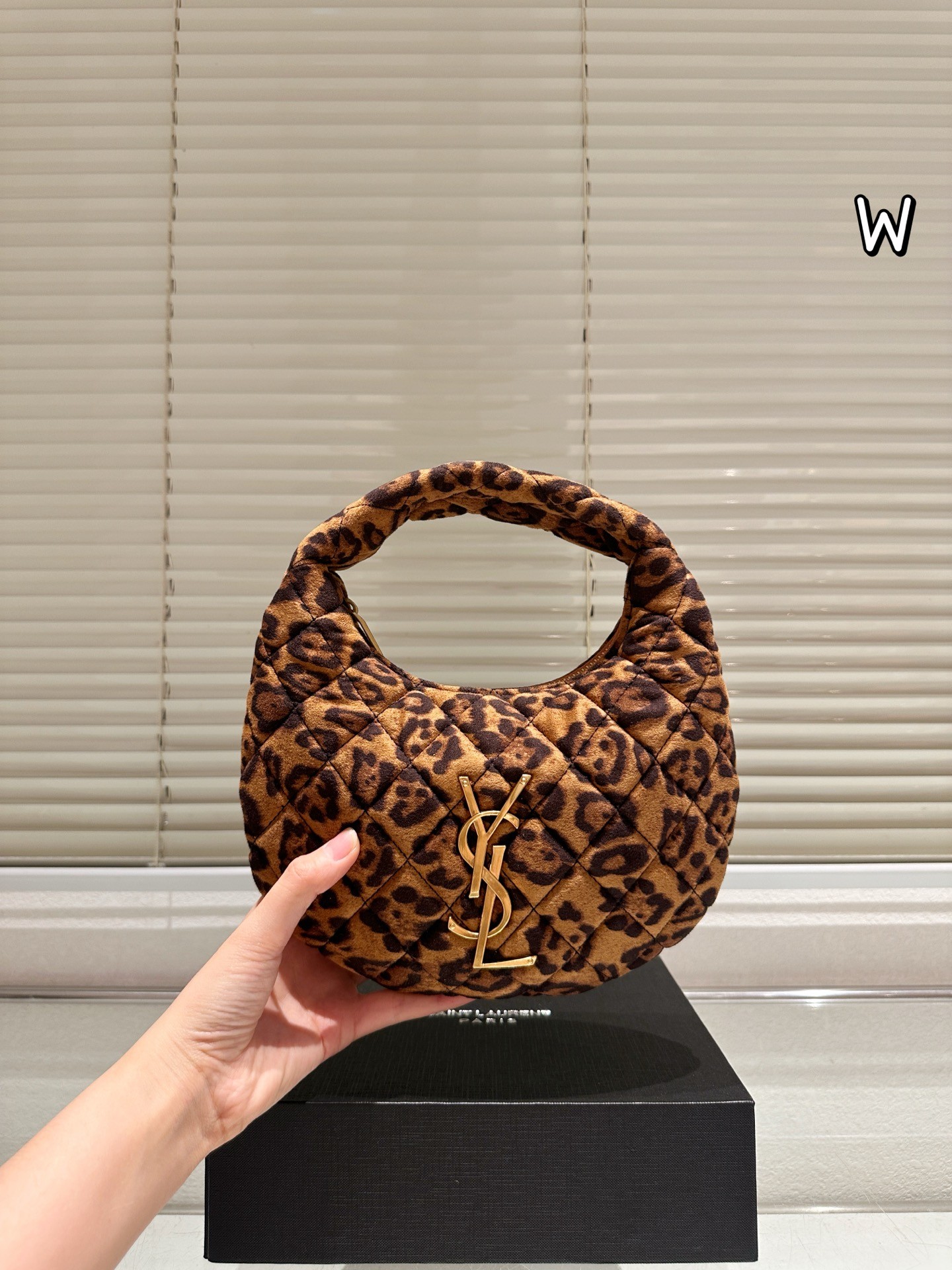 Mini sac à main matelassé en daim Icarino Yves Saint Laurent