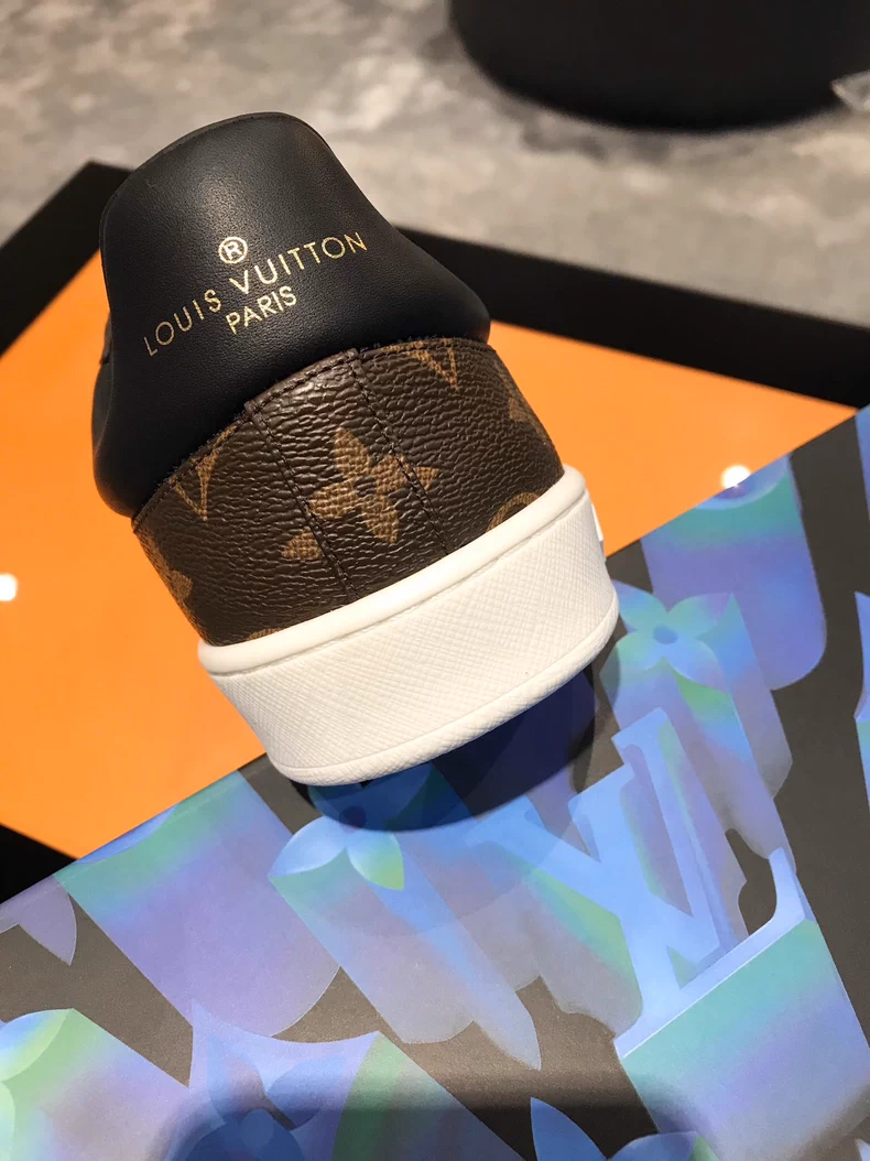 (Louis Vuitton) Luxembourg sneakers