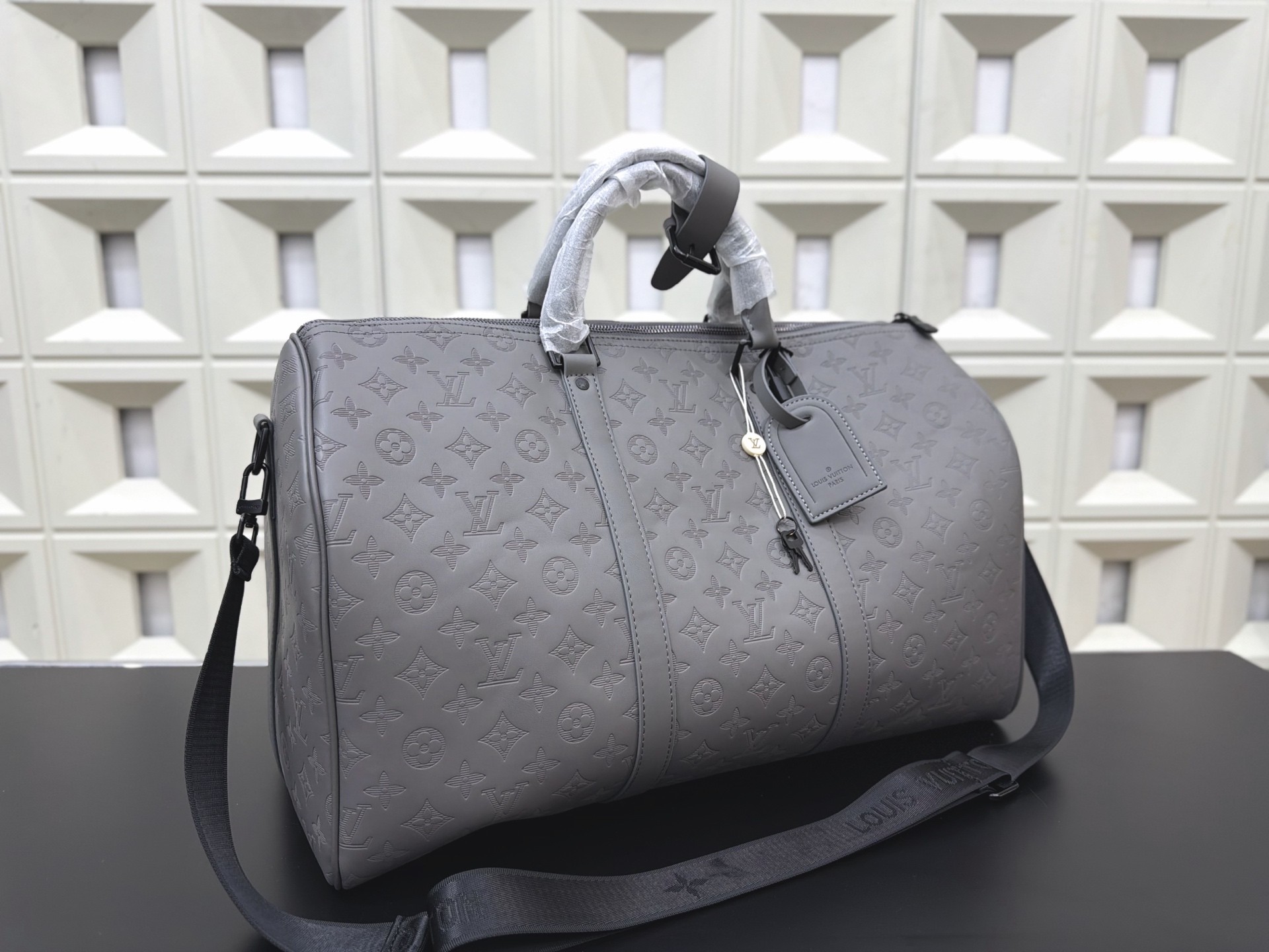 Louis Vuitton  Keepall Bandoulière 50 Monogram Shadow