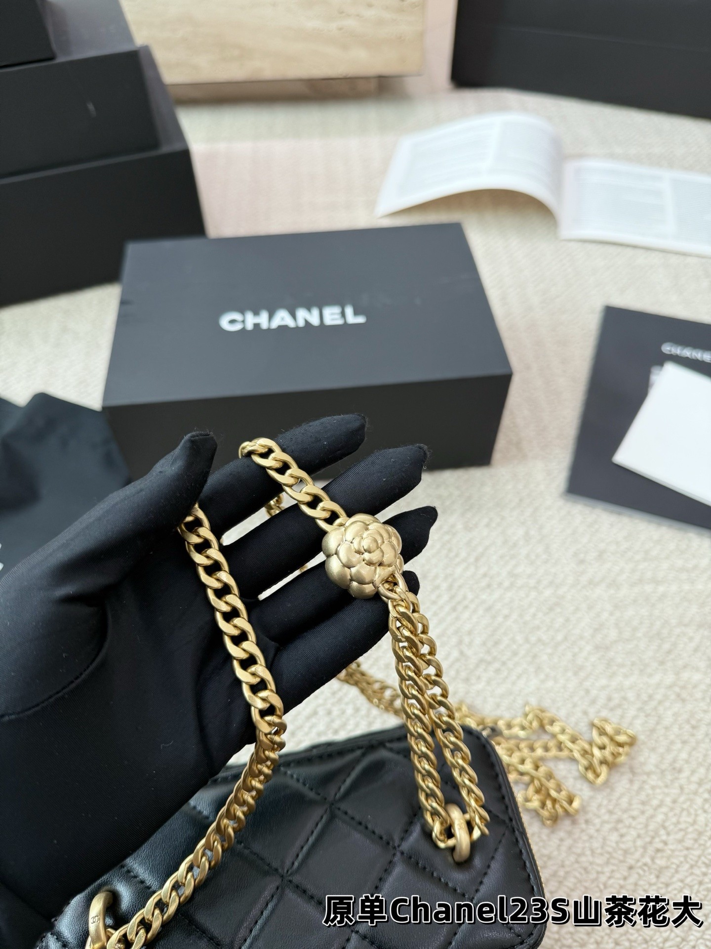 （Chanel）23S Camellia Crush Vanity Case