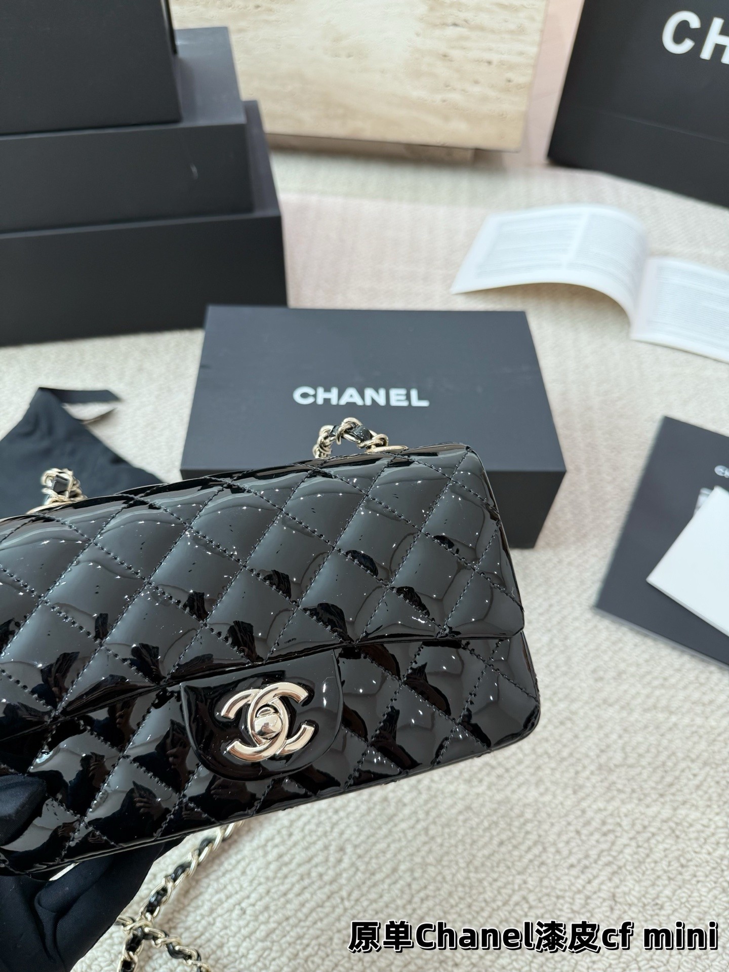 （Chanel） Mini Classic Flap (CF)