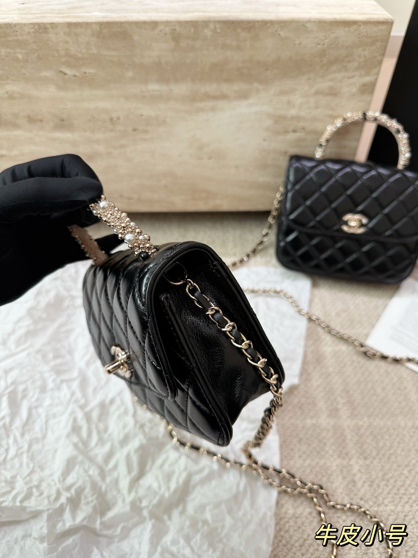 （Chanel）Flap Bag
