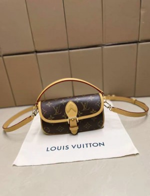 (Louis Vuitton) Diane
