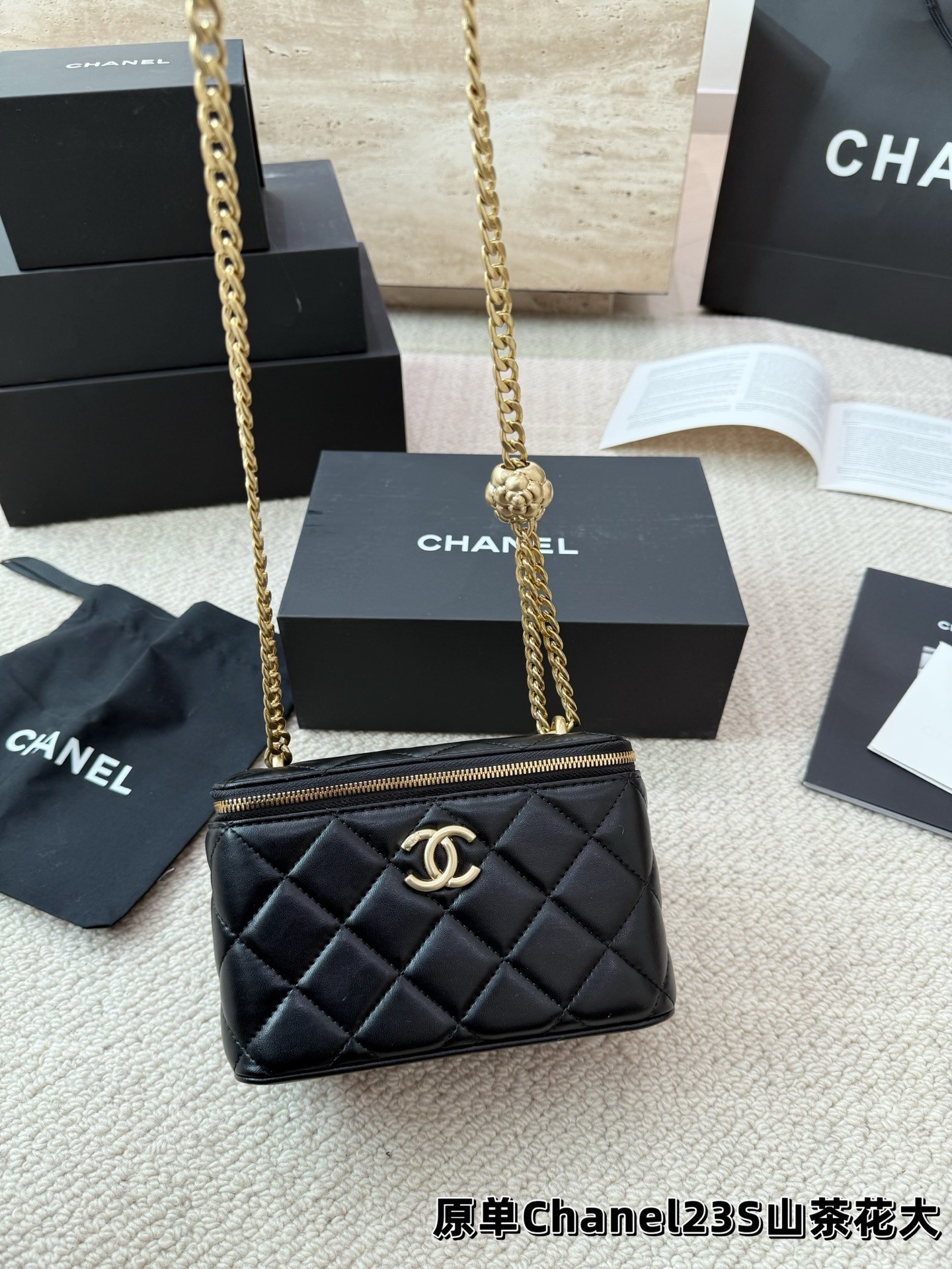 （Chanel）23S Camellia Crush Vanity Case