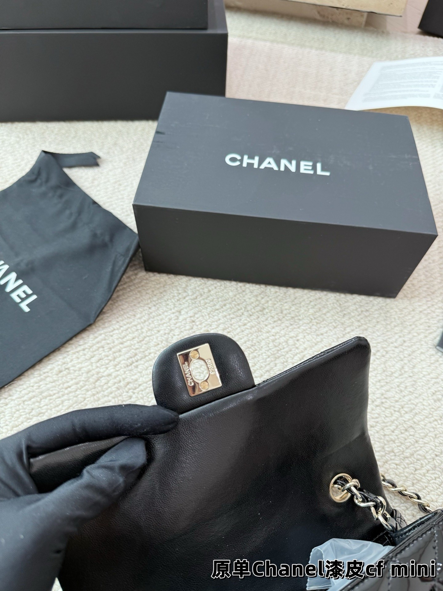 （Chanel） Mini Classic Flap (CF)