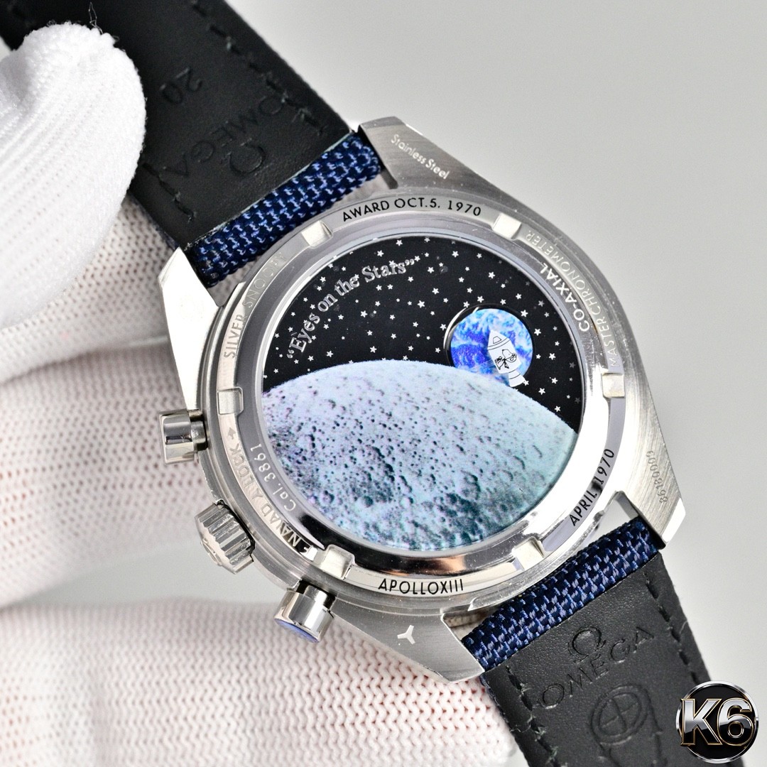 (OMEGA) Speedmaster “Snoopy Silver Award” 50th Anniversary Watch