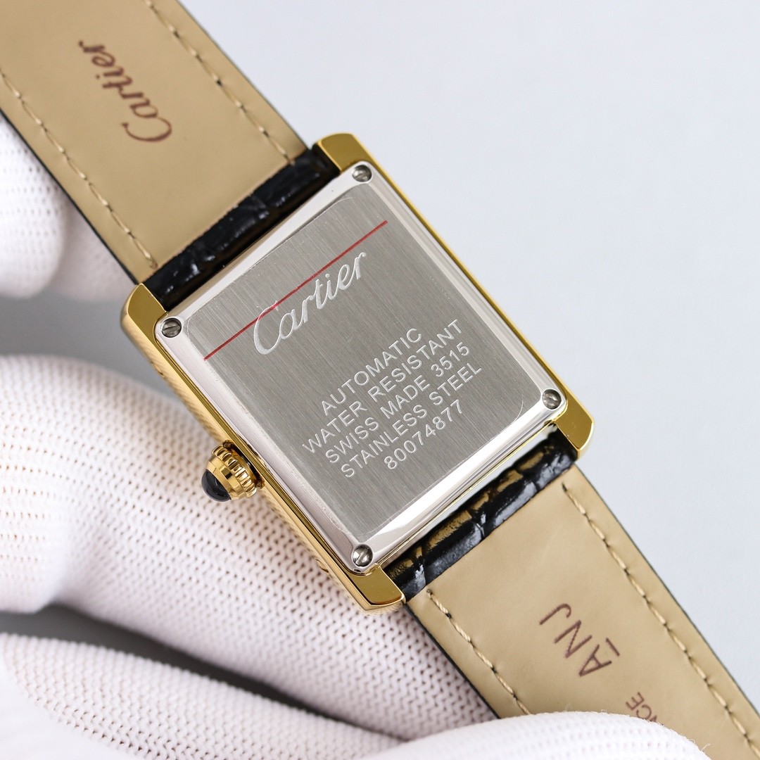 (Cartier) Men's automatic mechanical watch from the Tank collection.