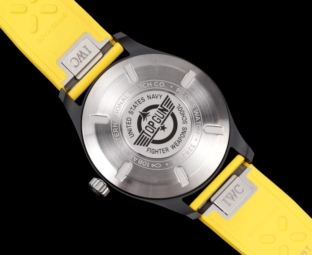 (IWC) “Blue Angels” U.S. Navy Flight Demonstration Team Special Edition from the Pilot's Watch Collection