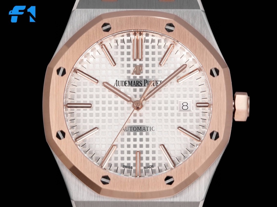 (Audemars Piguet) Royal Oak Collection “Two-Tone” (Bicolor) Models