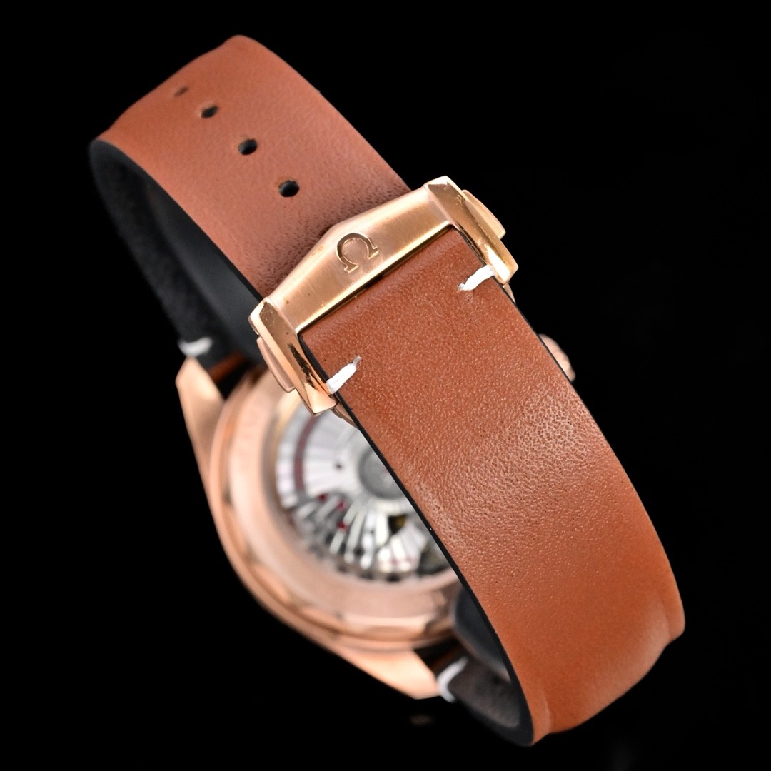 (OMEGA) Seamaster Aqua Terra 150-Meter Co-Axial Chronometer.