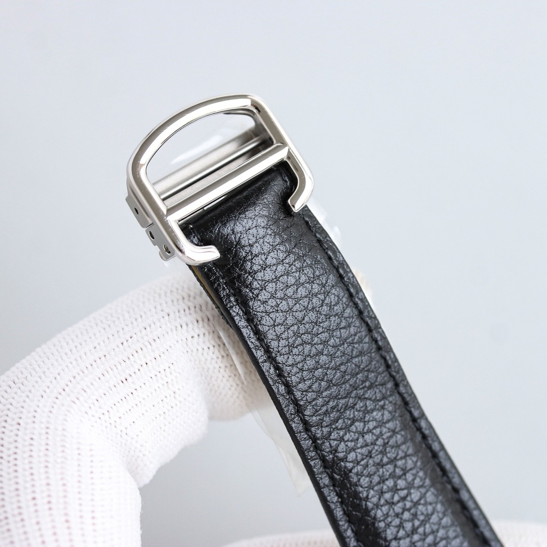 （Cartier）Tank Solo