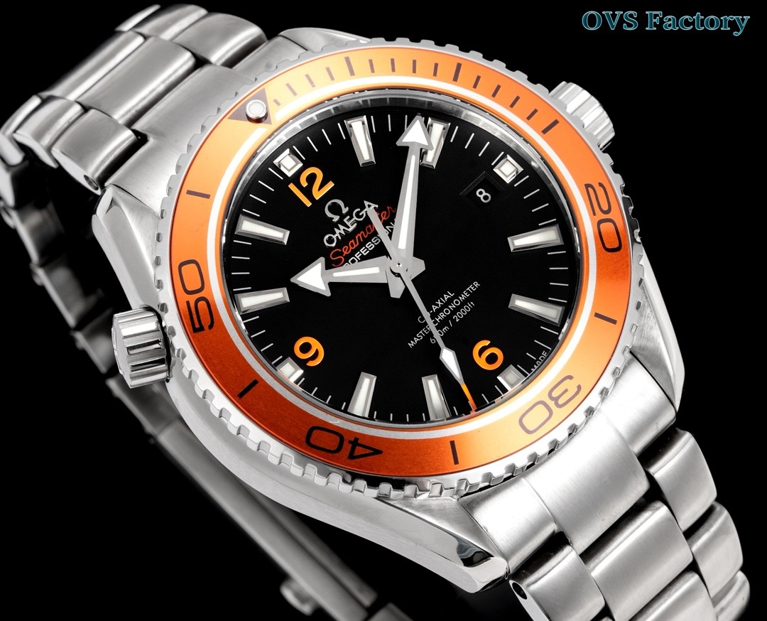 (Omega) Seamaster Planet Ocean 600M