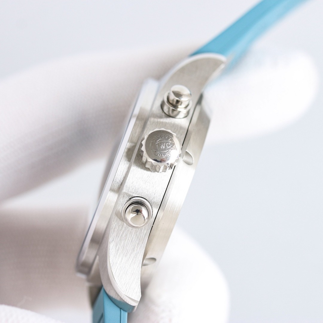 (IWC) Pilot’s Chronograph 41 “Top Gun Miramar” Special Edition