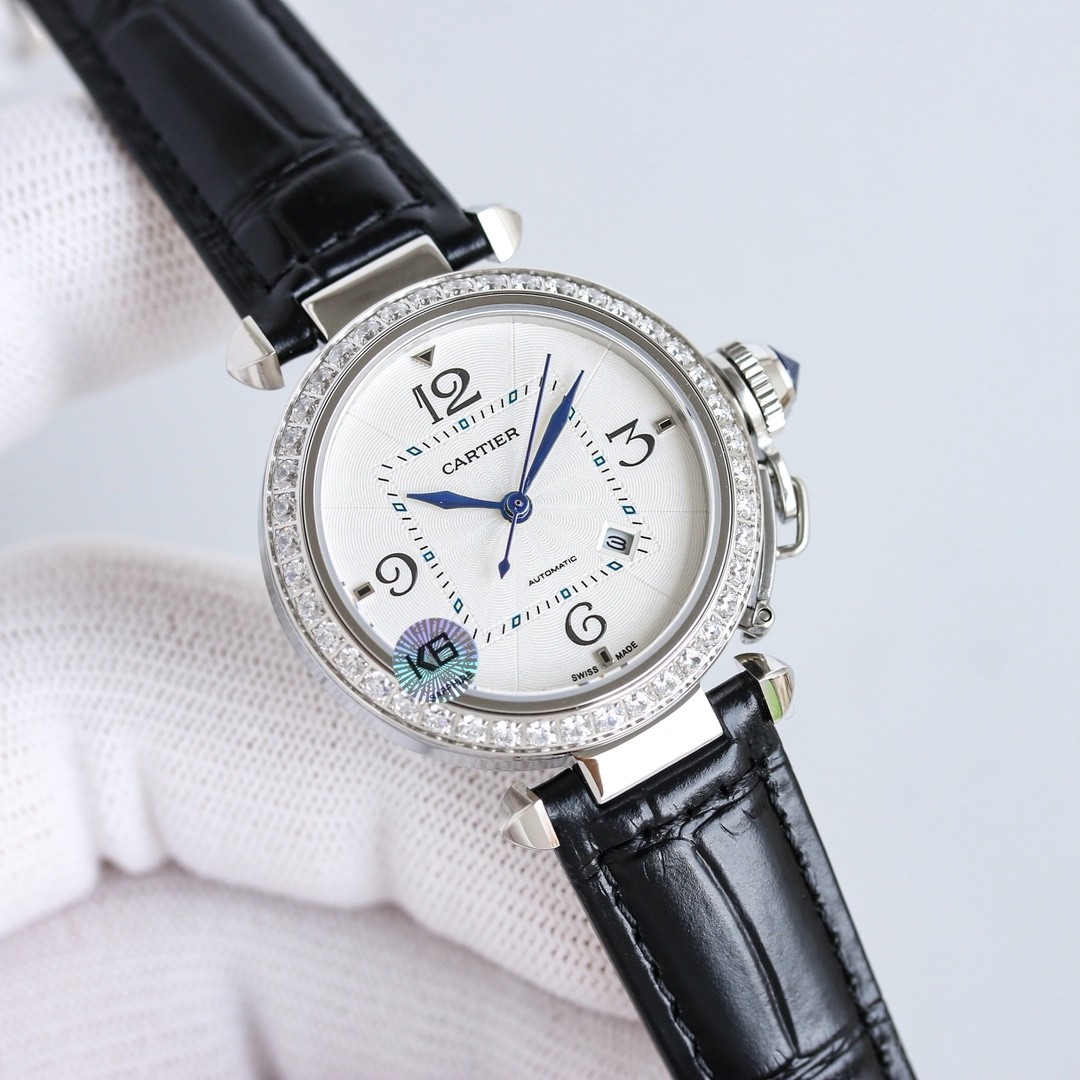 （Cartier） Pasha de Cartier