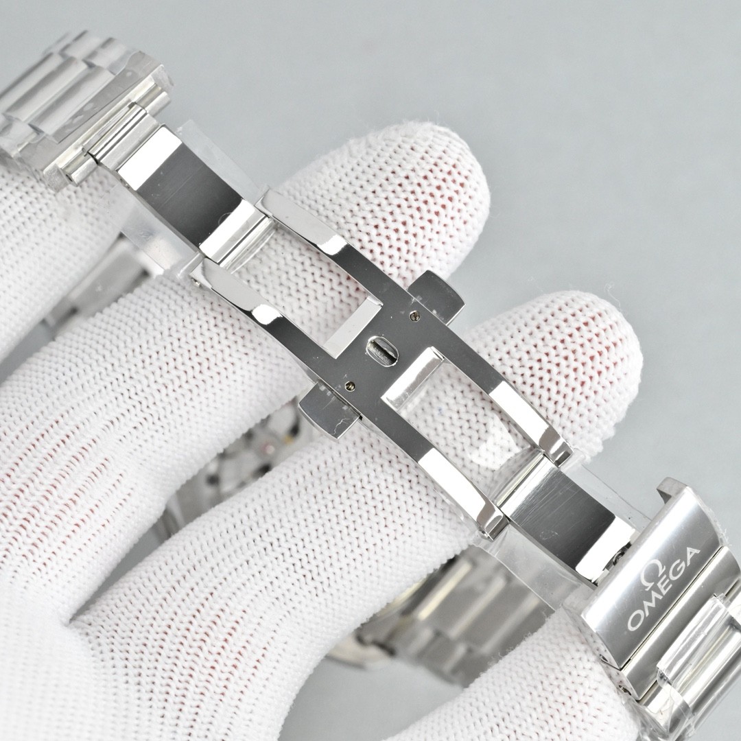 (OMEGA) Seamaster Railmaster