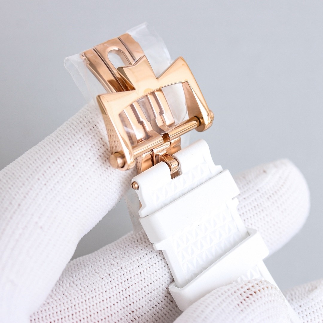 (Vacheron Constantin) Overseas