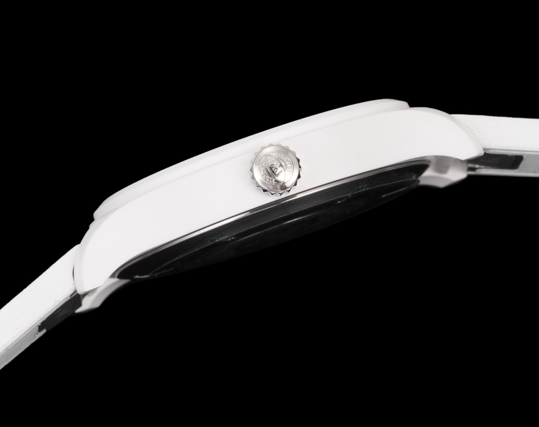 (IWC) Pilot’s Watch 41 TOP GUN “Lake Tahoe” Special Edition