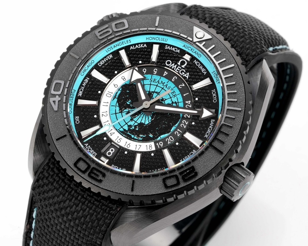 (OMEGA) Seamaster Planet Ocean 600M Co-Axial Master Chronometer GMT Worldtimer