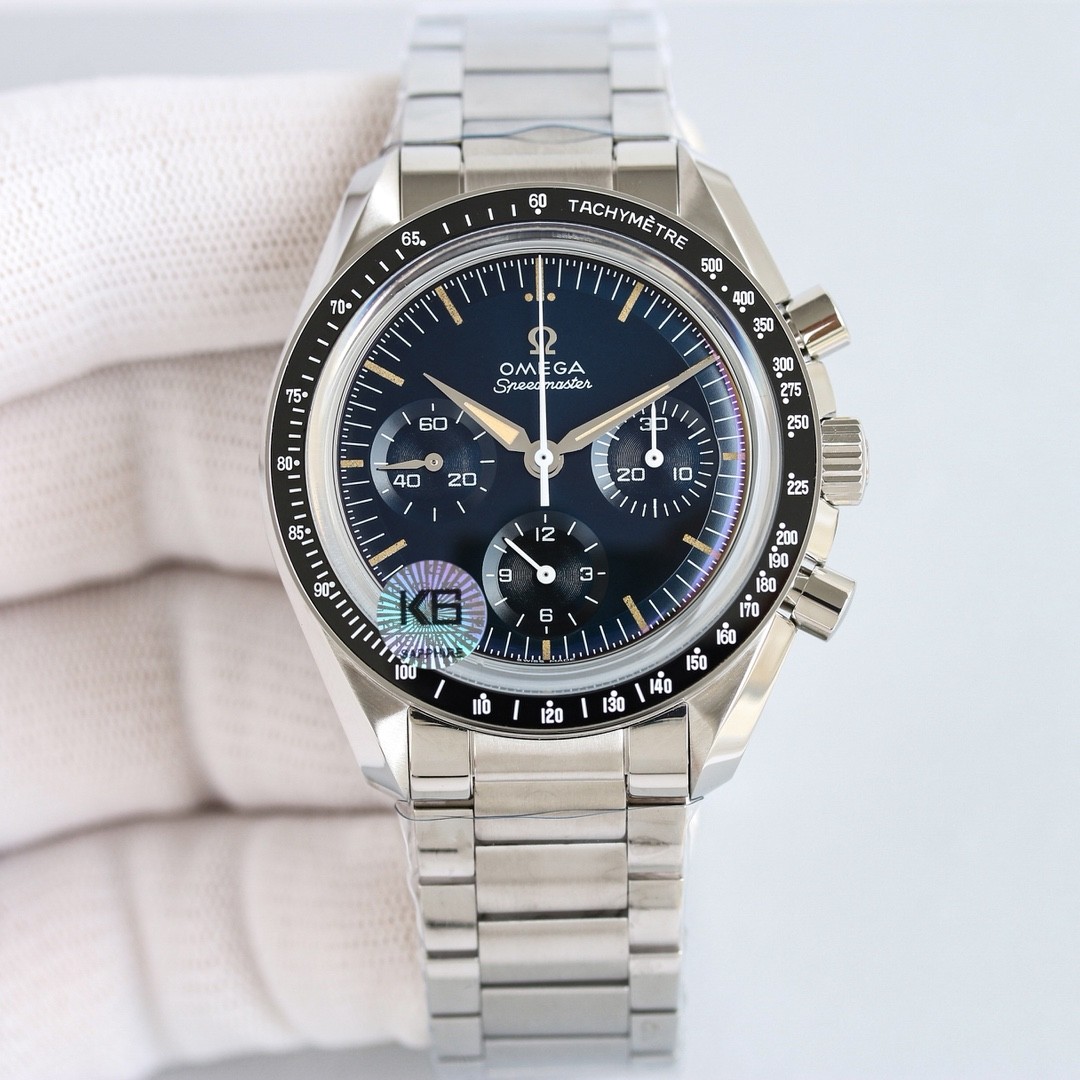 (OMEGA) A special timepiece from the Speedmaster collection