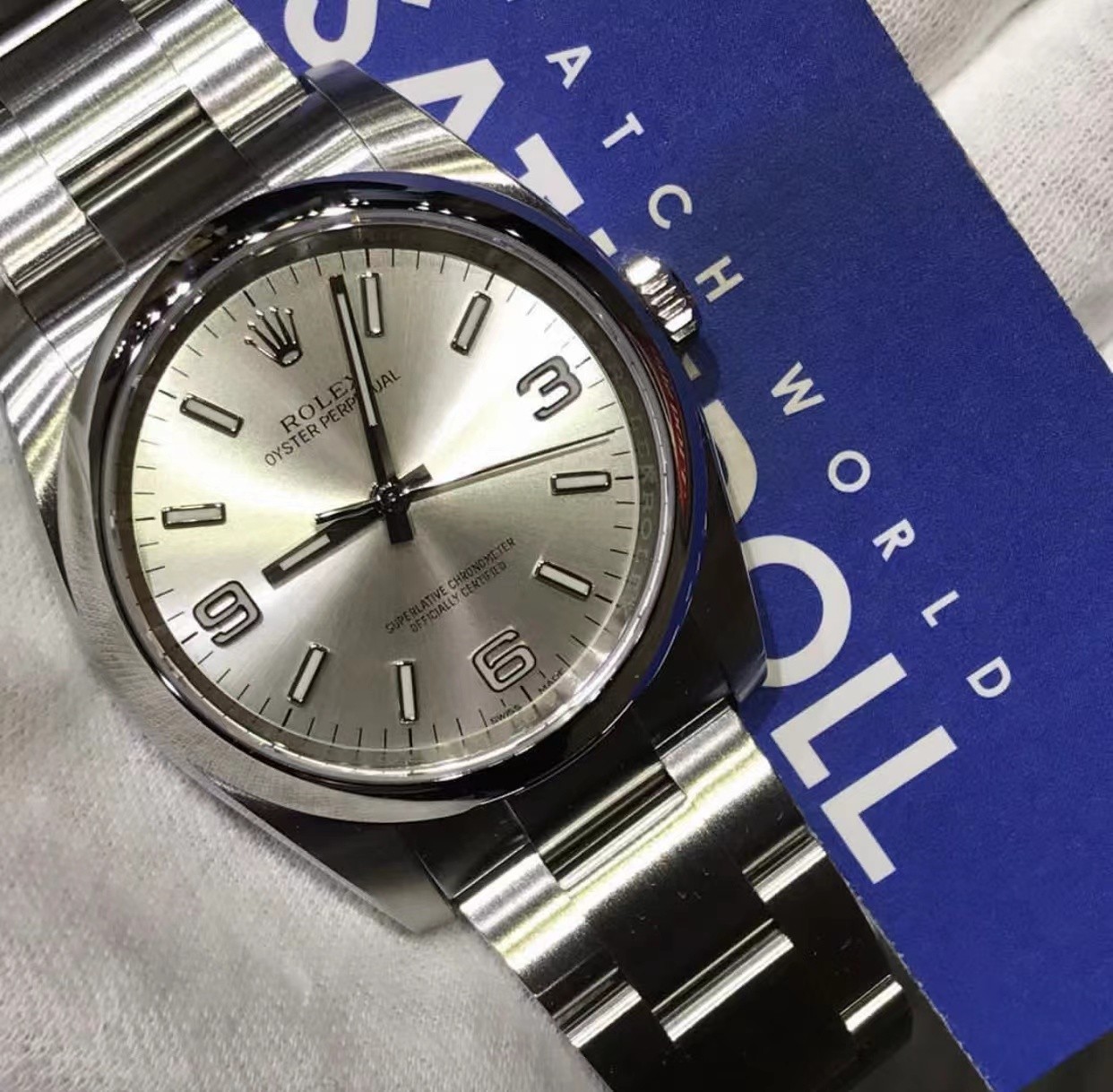 Rolex  Oyster Perpetual