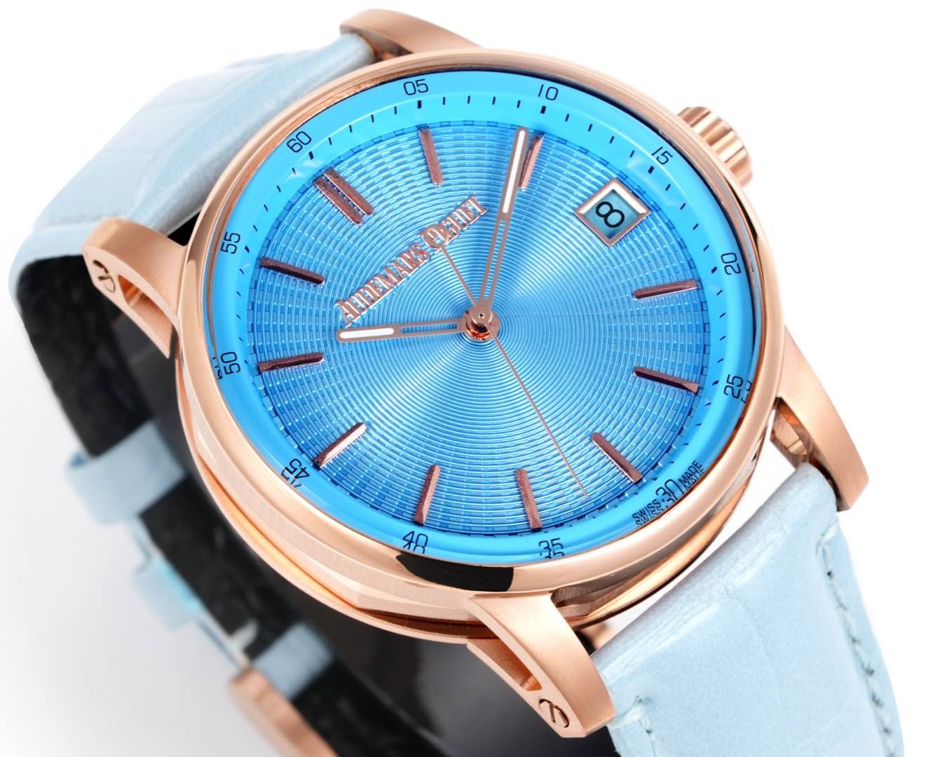 (Audemars Piguet) CODE 11.59 series automatic watch.