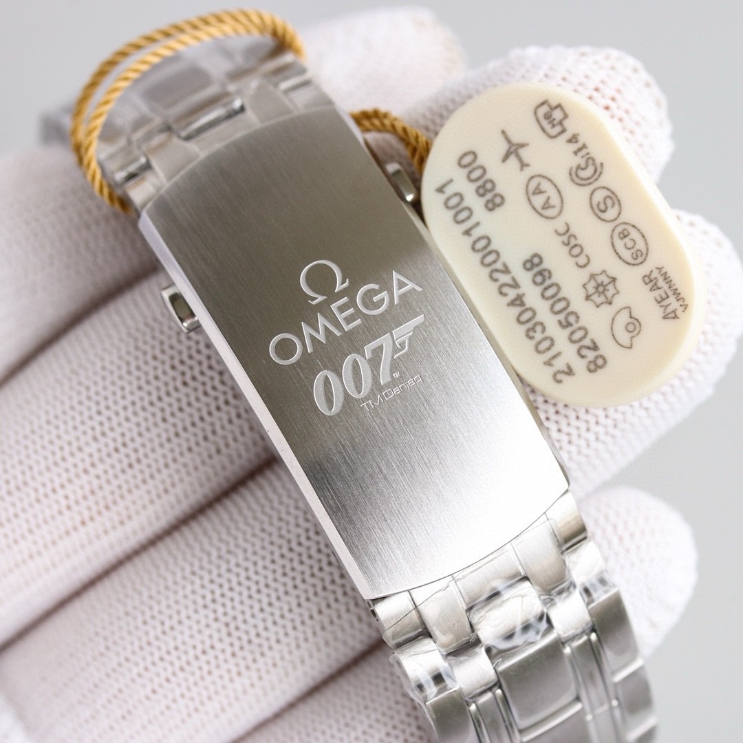 (OMEGA) Seamaster Diver 300M "James Bond" Limited Edition