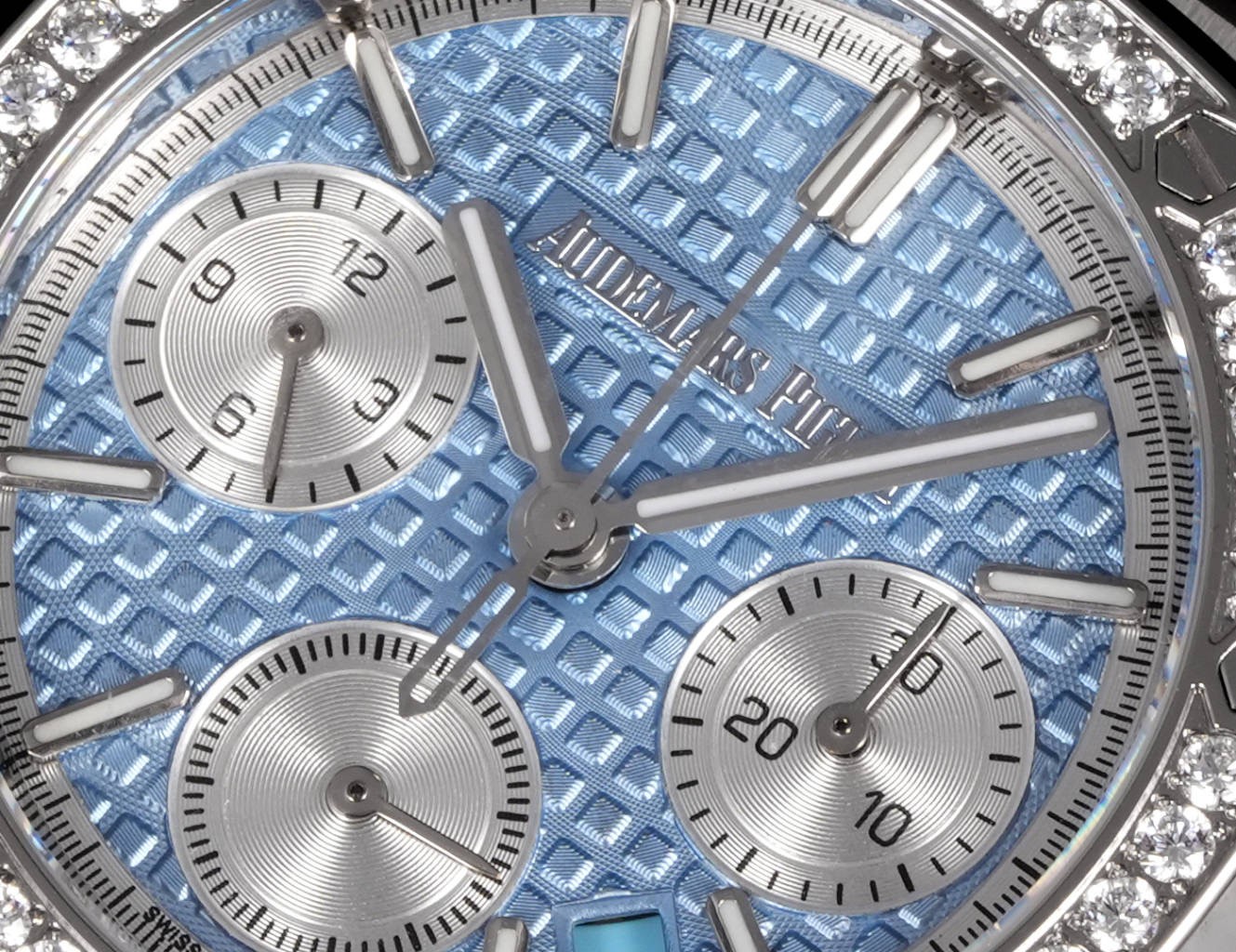 (Audemars Piguet) Royal Oak 38 mm Automatic Chronograph