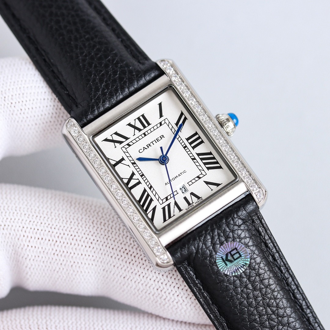 (Cartier) Men's automatic mechanical watch from the Tank collection.